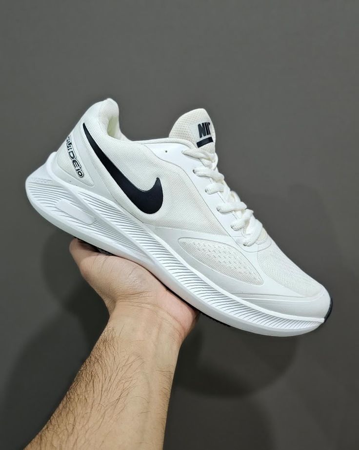 All White Nike Running Zoom Sport